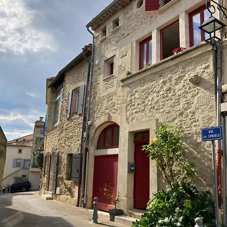 Petit Nid Douillet A 10 Min D'avignon Homestay